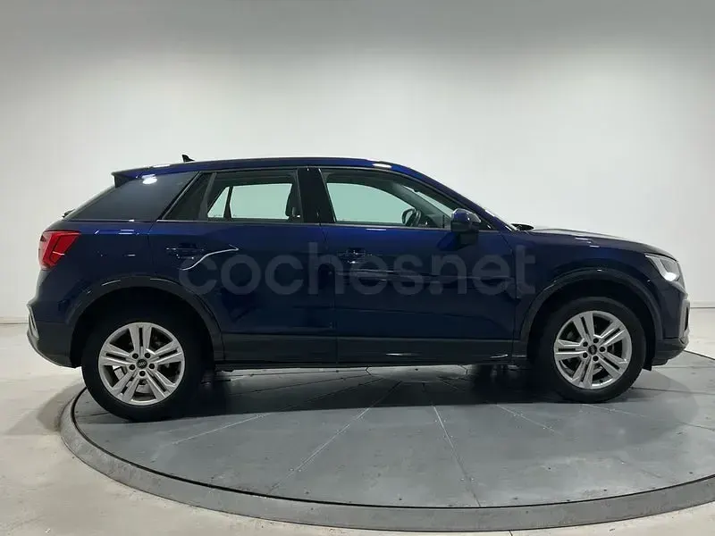 Usado Audi Q2 Advanced Plus 116 CV (85 kW) 2022 Azul SUV