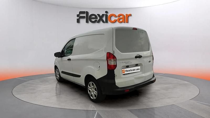 Usado Ford Transit 75 CV (55 kW) 2021 Blanco Van