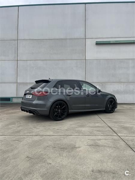 Usado Audi S3 Premium 300 CV (220 kW) 2014 Gris / plata Berlina