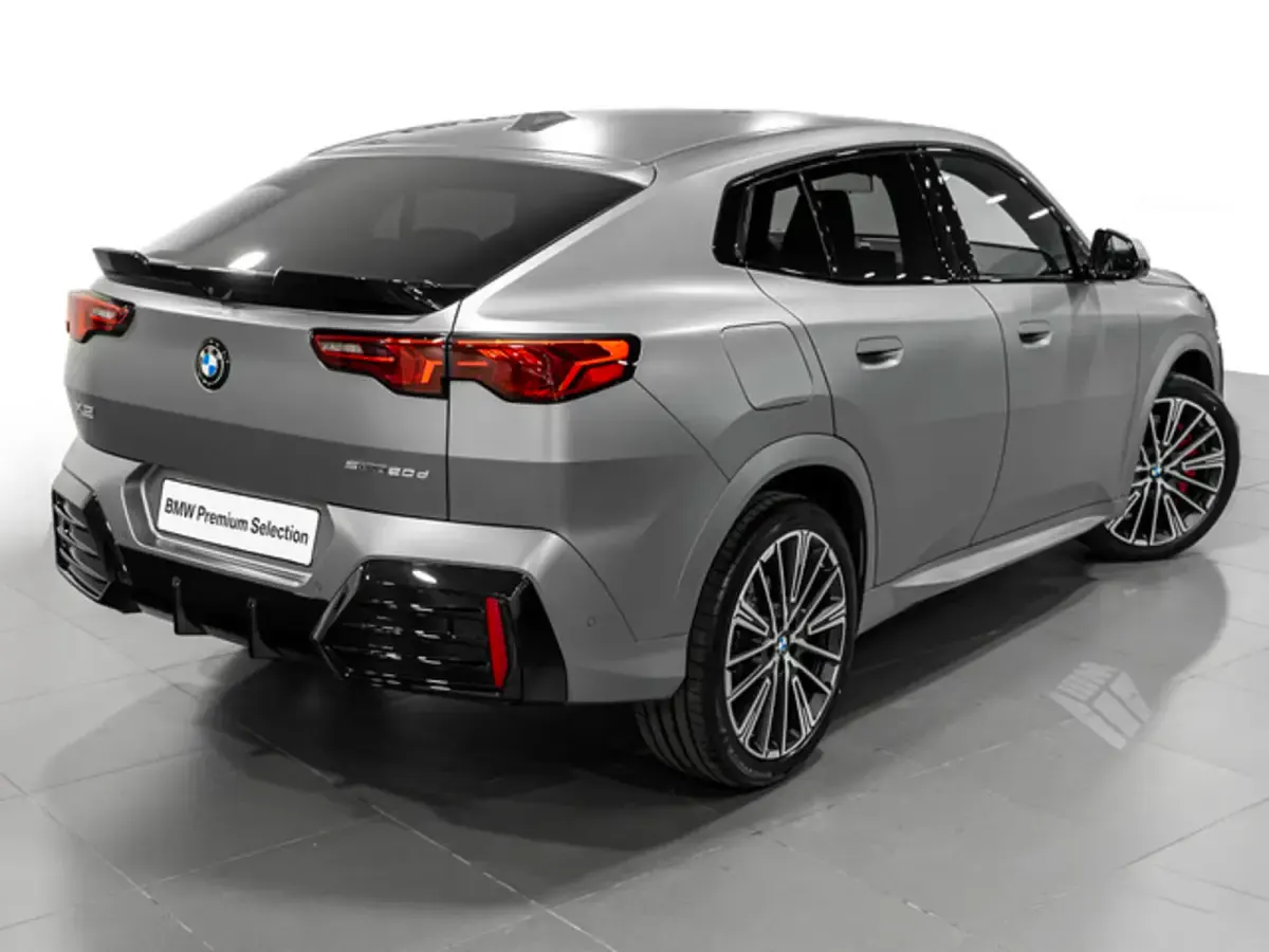 Usado BMW X2 Comfort Edition 163 CV (119 kW) 2026 Gris SUV