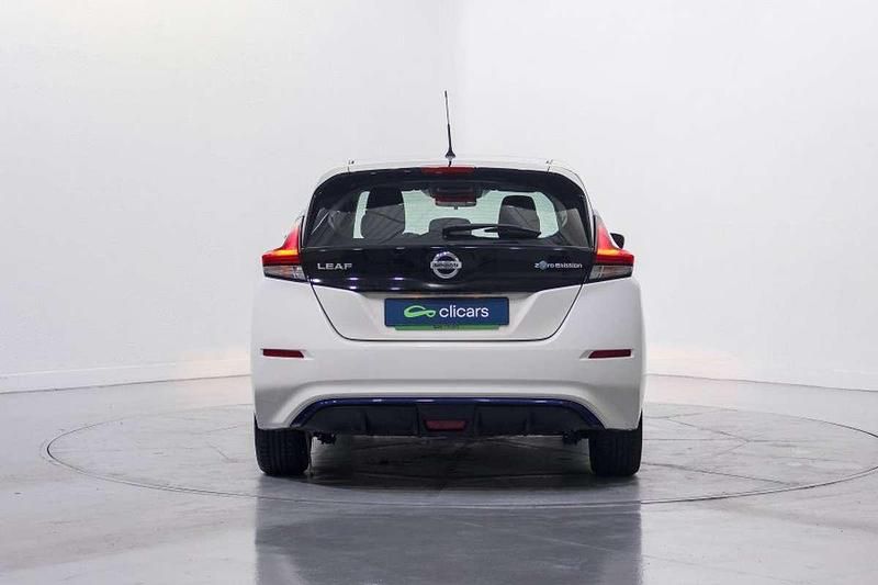 Usado Nissan Leaf Acenta 110 kW (150 CV) 2018 Blanco Utilitario