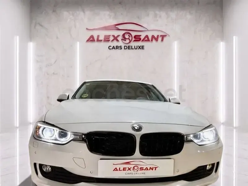 Usado BMW 320 Efficient Dynamics 163 CV (119 kW) 2012 Blanco Berlina