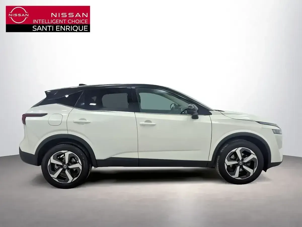 Usado Nissan Qashqai N-Connecta 140 CV (102 kW) 2022 Blanco SUV