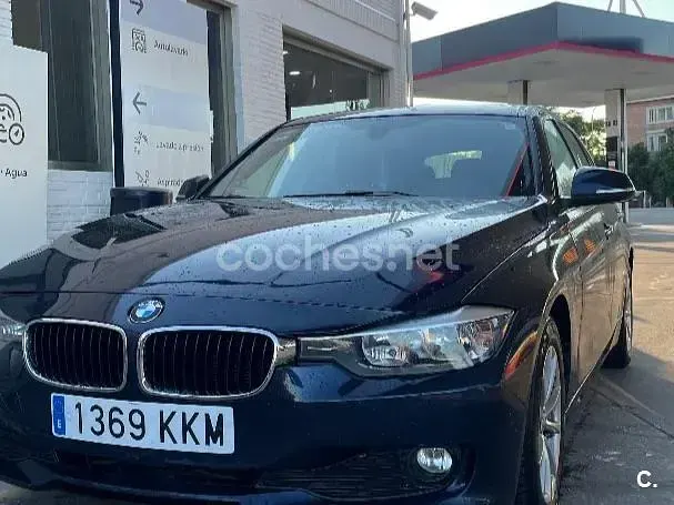 Usado BMW 316 116 CV (85 kW) 2014 Azul Familiar