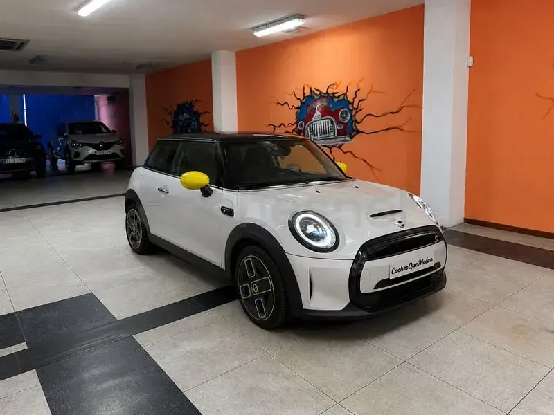 Usado Mini Cooper SE 135 kW (184 CV) 2022 Eléctrico Utilitario