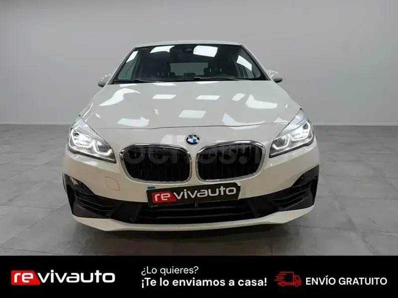Usado BMW 216 Active Tourer 116 CV (85 kW) 2021 Blanco Monovolumen