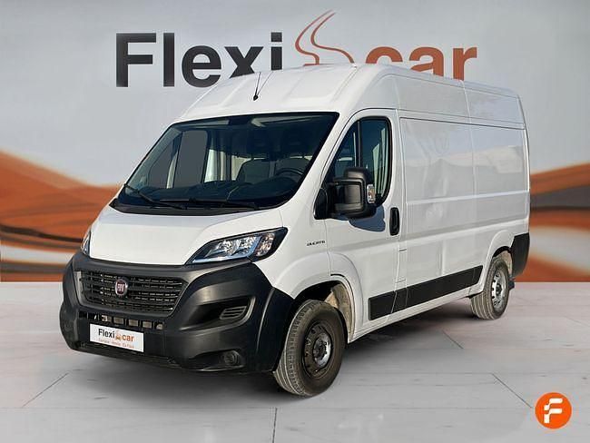 Usado Fiat Ducato 140 CV (102 kW) 2021 Blanco Van