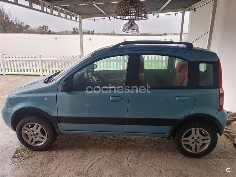 Usado Fiat Panda 4x4 Climbing 60 CV (44 kW) 2005 Azul Utilitario