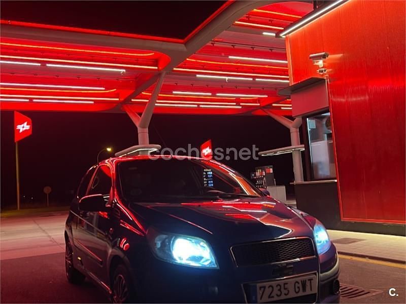 Azul Usado 2010 Chevrolet Aveo LS Berlina | 4500 € (Un poco caro) - Imagen 1/4