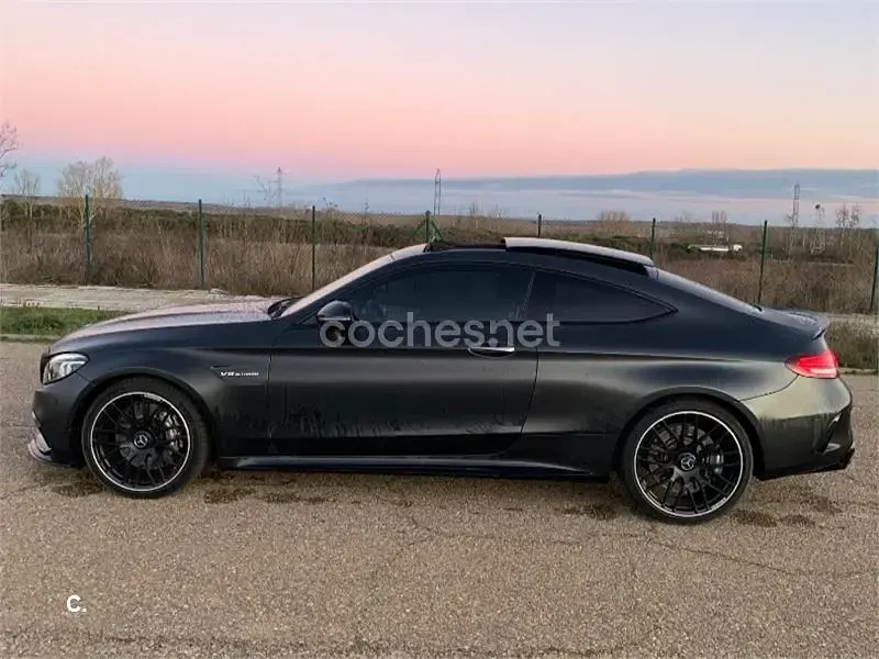 Usado Mercedes C63 AMG 476 CV (350 kW) 2020 Negro Coupe