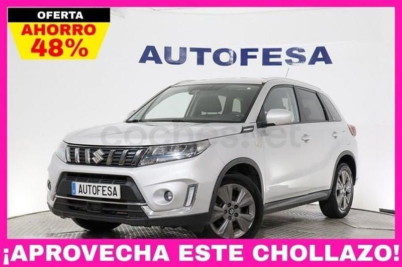 Usado Suzuki Vitara 129 CV (94 kW) 2020 Gris / plata SUV