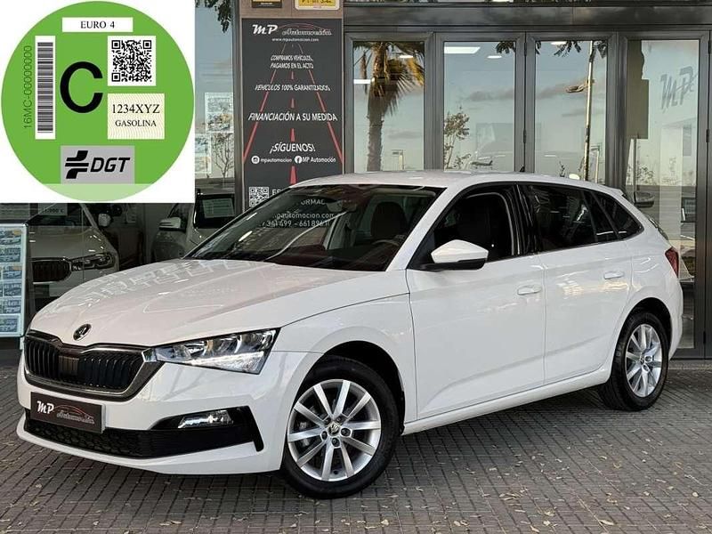 Blanco Usado 2023 Skoda Scala Ambition Utilitario | 13.990 € (Buen precio) - Imagen 1/4
