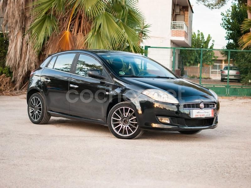 Negro Usado 2007 Fiat Bravo Dynamic Utilitario | 3500 € (Precio justo) - Imagen 1/4