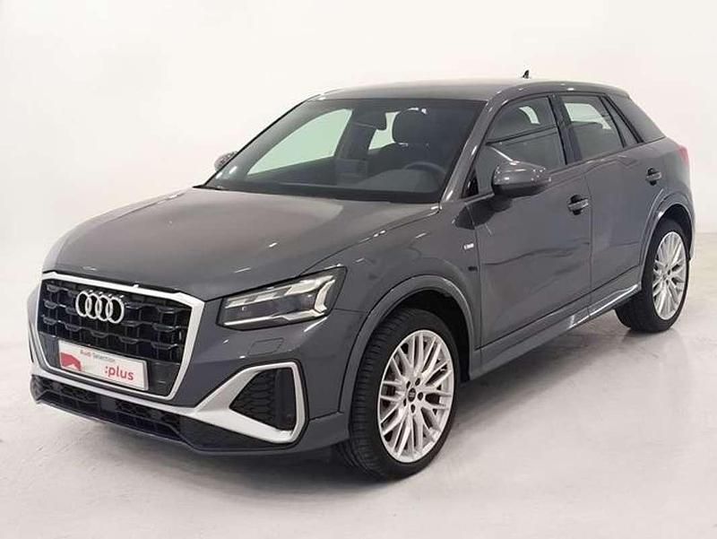 Gris Usado 2025 Audi Q2 Black Edition SUV | 34.980 € (Precio justo) - Imagen 1/4