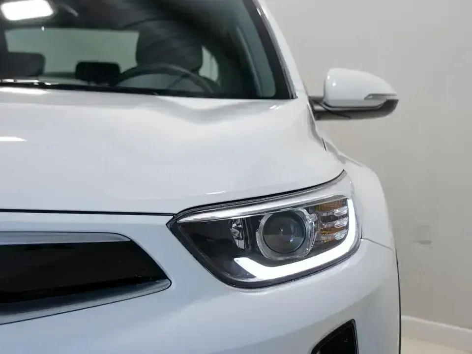 Usado Kia Stonic 100 CV (73 kW) 2024 Otro SUV