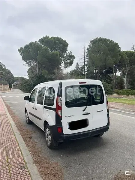 Usado Renault Kangoo 115 CV (84 kW) 2021 Blanco Monovolumen