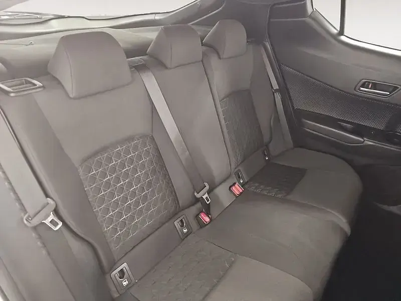 Usado Toyota C-HR Advance 122 CV (89 kW) 2021 Blanco SUV