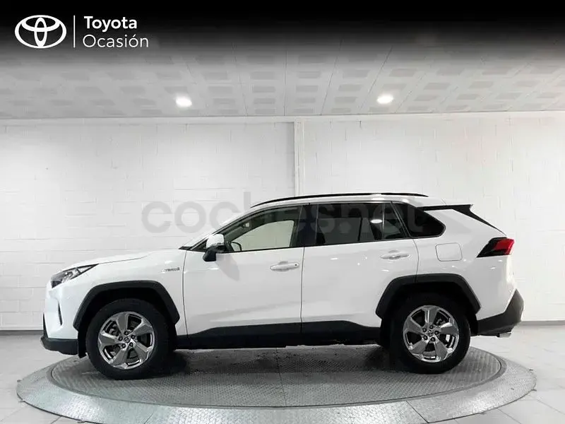 Usado Toyota RAV4 Hybrid Advance 218 CV (160 kW) 2021 Blanco SUV