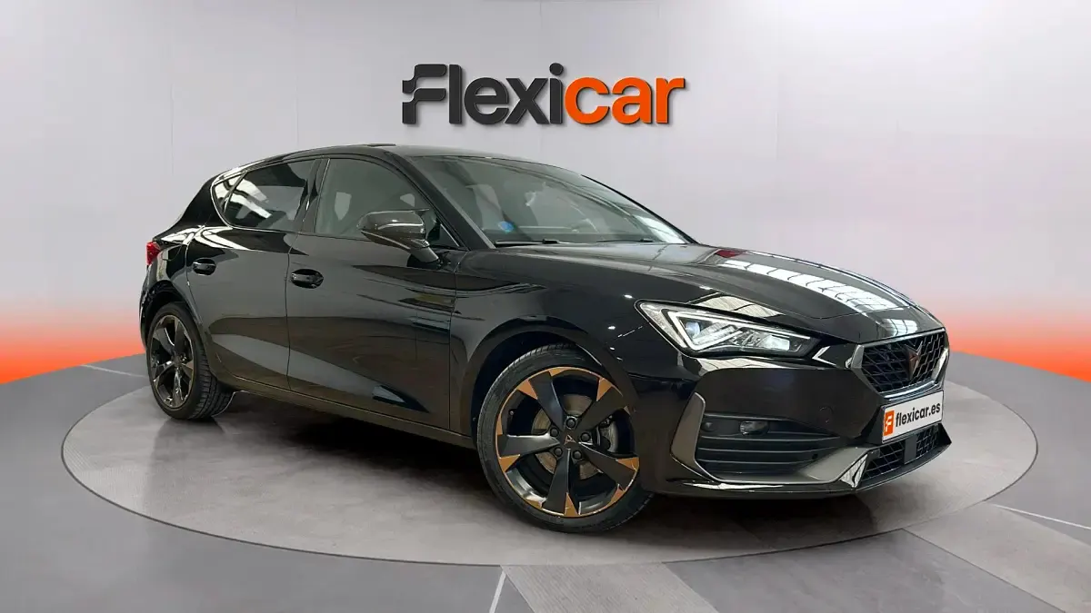 Usado Cupra Leon 150 CV (110 kW) 2023 Berlina