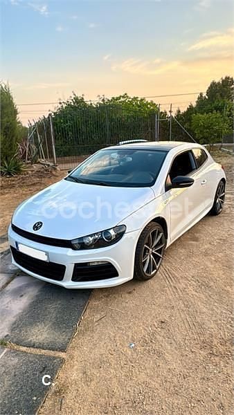 Blanco Usado 2014 VW Scirocco R-line Coupe | 10.900 € (Precio justo) - Imagen 1/4