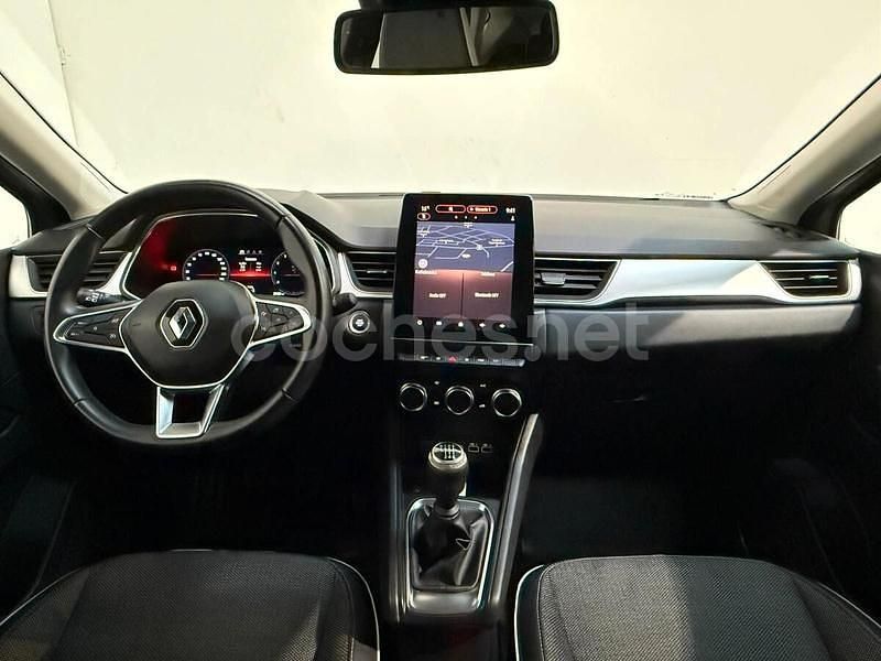 Usado Renault Captur Techno 90 CV (66 kW) 2024 Gris / plata SUV