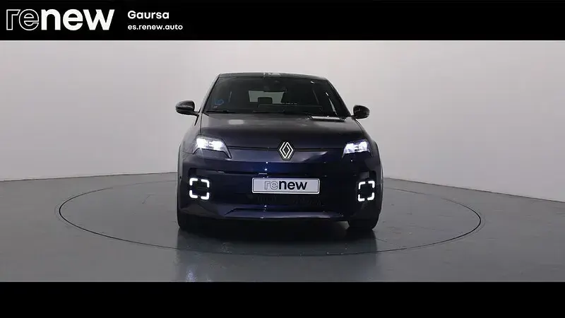 Käytetty Renault R5 Techno 89 kW (122 HP) 2025 Musta Viistoperä