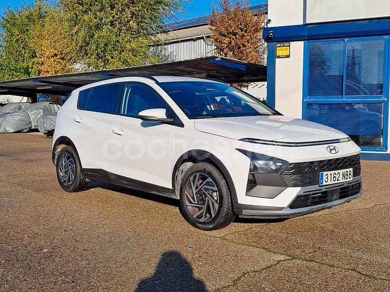 Blanco Usado 2025 Hyundai Bayon SUV | 20.550 € (Un poco caro) - Imagen 1/4