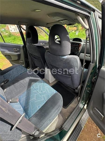 Usado Mitsubishi Montero Sport 99 CV (72 kW) 2001 Verde SUV
