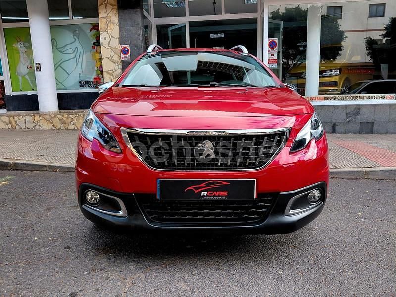 Usado Peugeot 2008 Allure 110 CV (80 kW) 2018 Rojo SUV