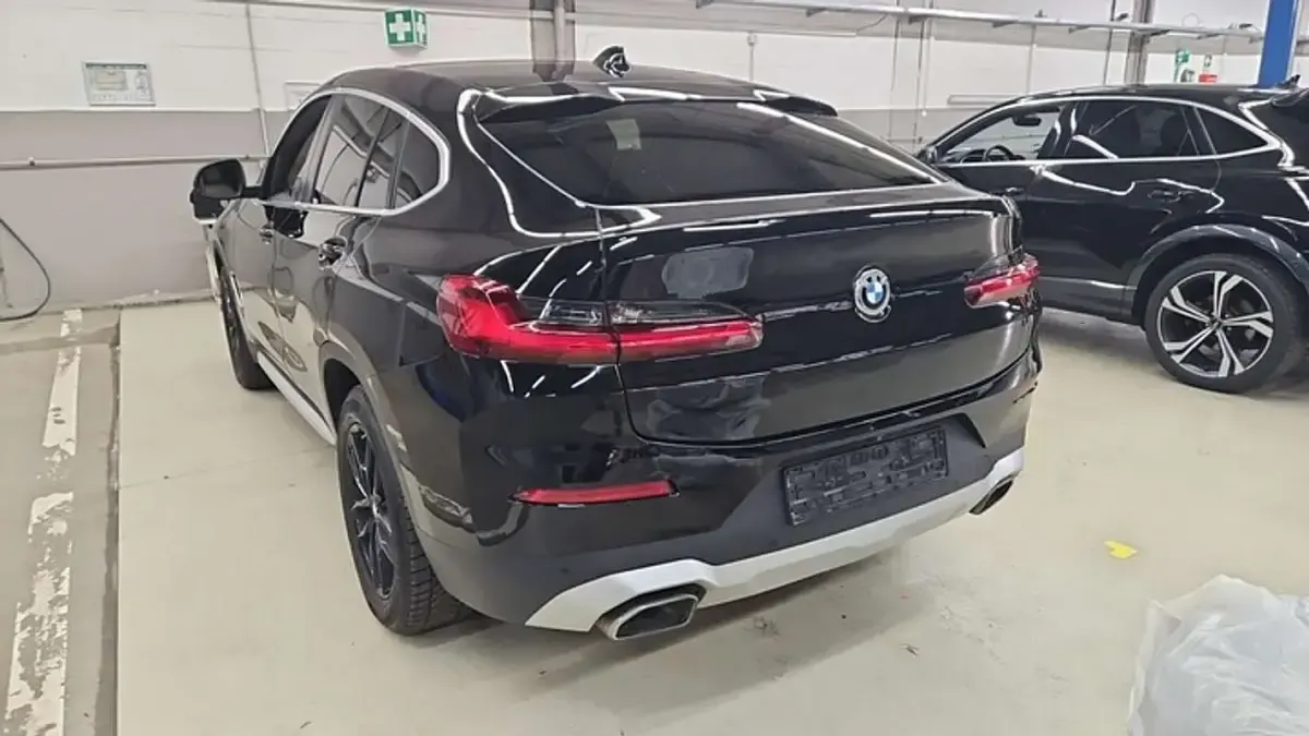 Usado BMW X4 M Sport 286 CV (210 kW) 2023 Negro SUV