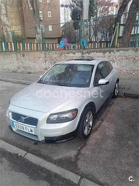 Usado Volvo C30 Summum 180 CV (132 kW) 2007 Gris / plata Utilitario