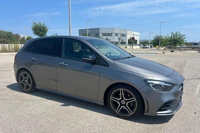 Usado 2023 Mercedes B200 Monovolumen | 32.205 € - Imagen 1/4
