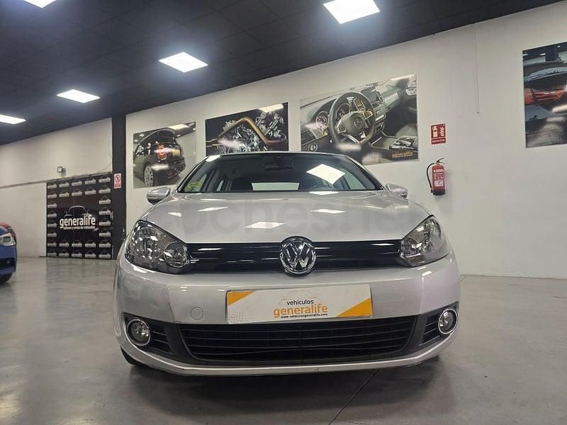 Usado VW Golf VI Advance 105 CV (77 kW) 2009 Gris / plata Utilitario