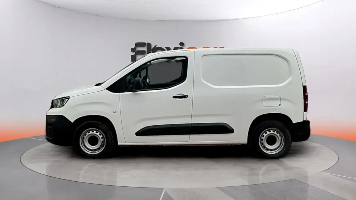 Usado Peugeot Partner 101 CV (74 kW) 2019 Blanco Monovolumen