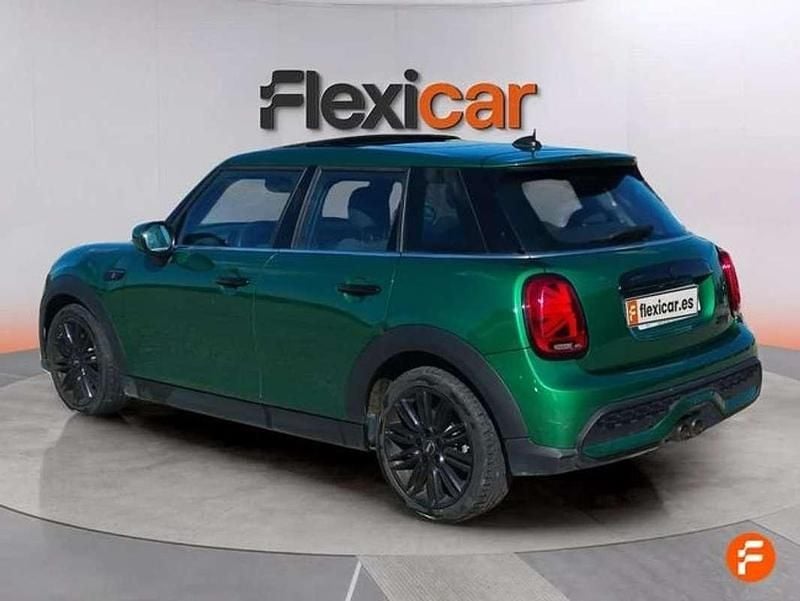 Usado Mini Cooper S 178 CV (130 kW) 2023 Verde Utilitario