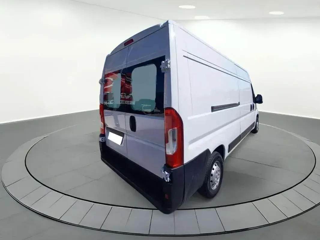 Usado Fiat Ducato 116 CV (85 kW) 2018 Blanco Van