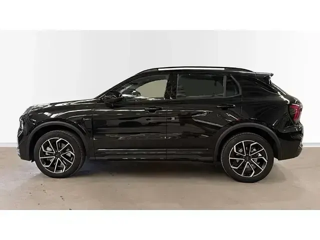 Usado Lynk & Co 01 276 CV (202 kW) 2026 Negro SUV