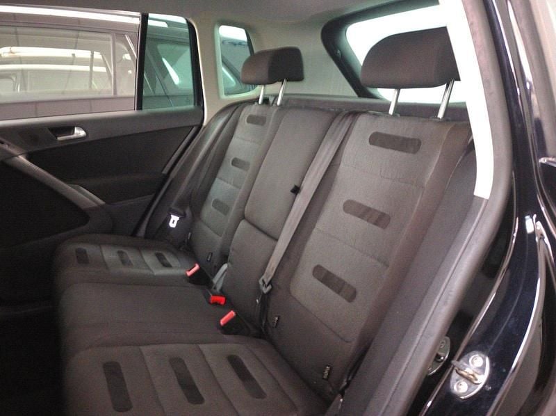 Usado VW Tiguan 170 CV (125 kW) 2009 Negro SUV