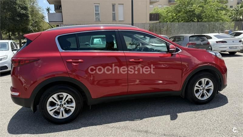 Rojo Usado 2017 Kia Sportage SUV | 16.500 € (Buen precio) - Imagen 1/4