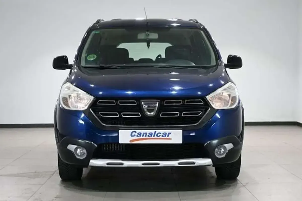Usado Dacia Lodgy Lauréate 116 CV (85 kW) 2018 Azul Monovolumen