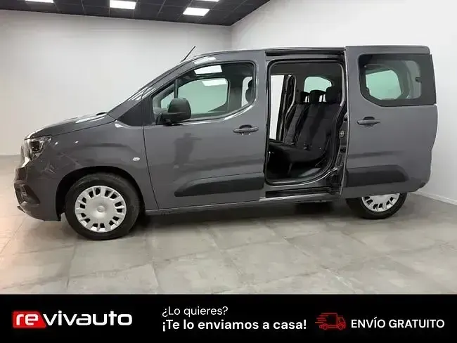 Usado Opel Combo Edition+ 102 CV (75 kW) 2021 Gris Monovolumen