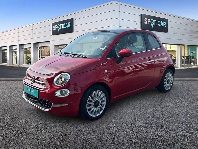 Usado Fiat 500 Dolcevita 70 CV (51 kW) 2022 Rojo Utilitario