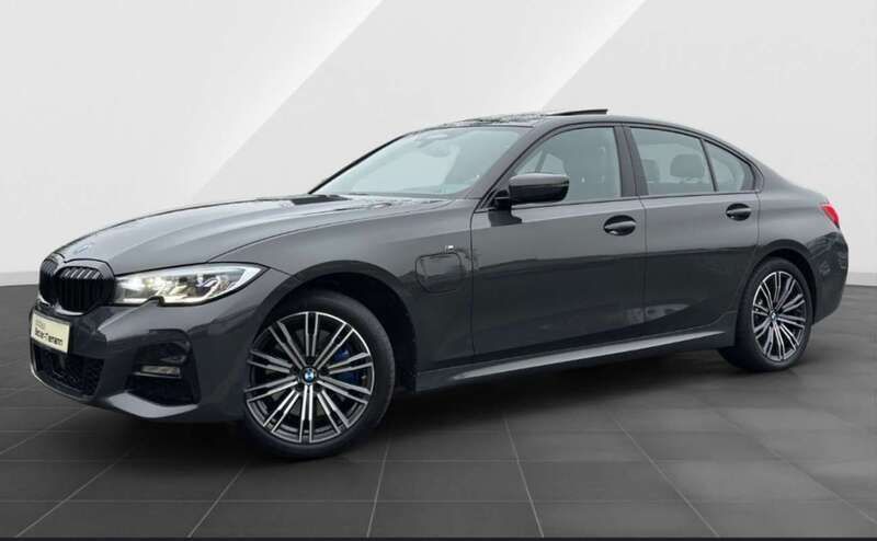 Negro Usado 2020 BMW 330e Berlina | 34.490 € - Imagen 1/4
