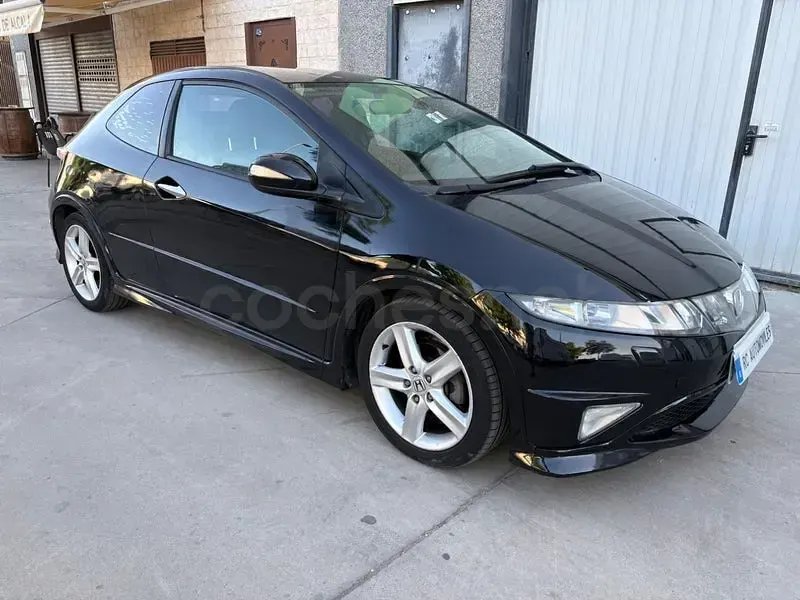 Usado Honda Civic Type S 140 CV (102 kW) 2008 Negro Berlina