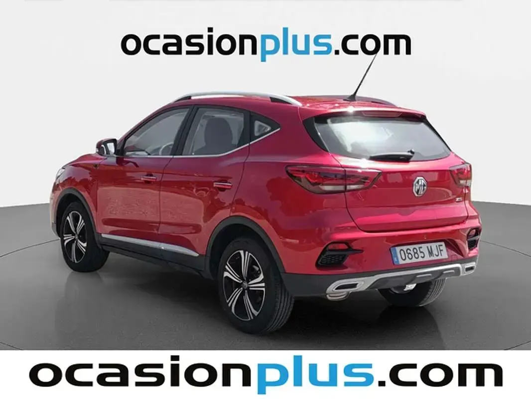 Usado MG ZS Comfort 106 CV (77 kW) 2023 Rojo SUV