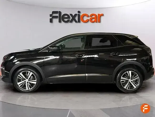 Usado Peugeot 3008 Allure 130 CV (95 kW) 2022 Negro SUV