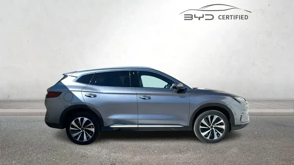 Usado BYD Seal U Boost 218 CV (160 kW) 2025 Gris SUV