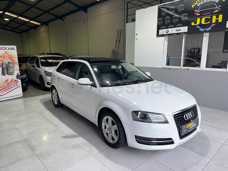 Usado Audi A3 Attraction 170 CV (125 kW) 2012 Blanco Utilitario