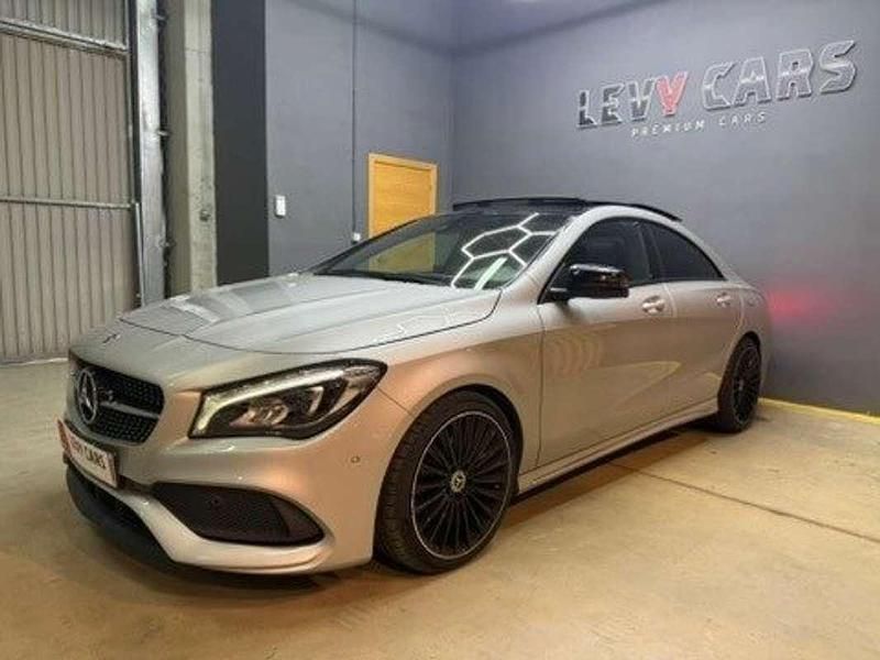 Gris Usado 2016 Mercedes CLA220 AMG line Berlina | 23.900 € - Imagen 1/4