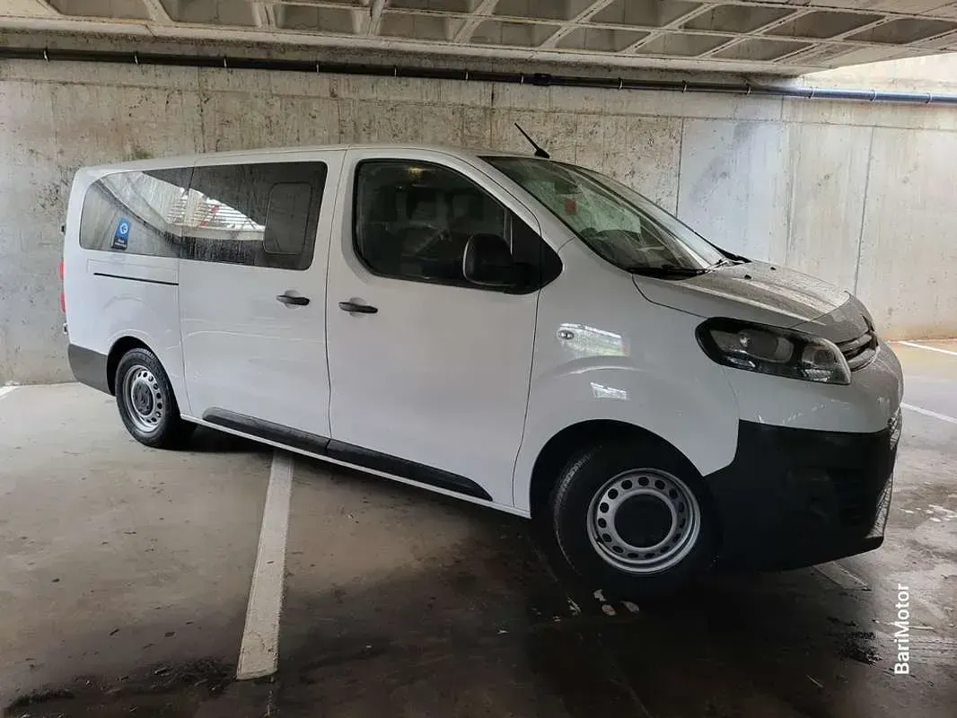 Usado Citroën Jumpy Comfort 120 CV (88 kW) 2020 Blanco Monovolumen